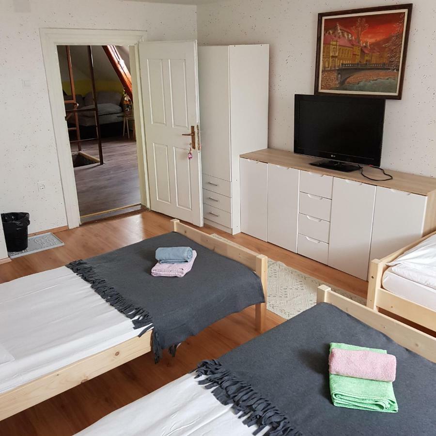 Guesthouse Osvald Zirovnica Zewnętrze zdjęcie