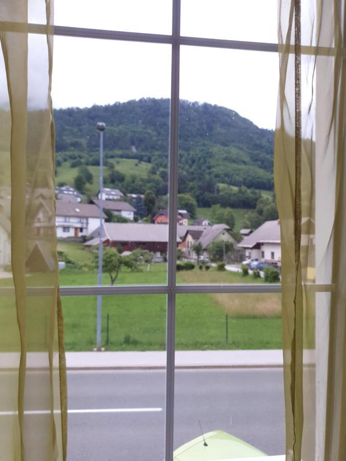 Guesthouse Osvald Zirovnica Zewnętrze zdjęcie