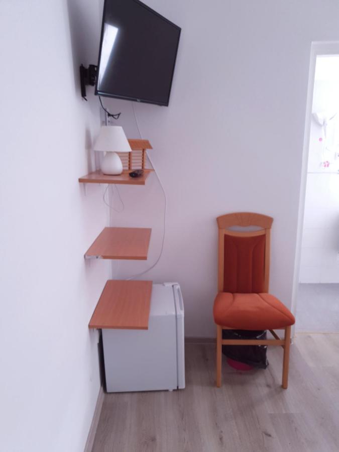 Guesthouse Osvald Zirovnica Zewnętrze zdjęcie