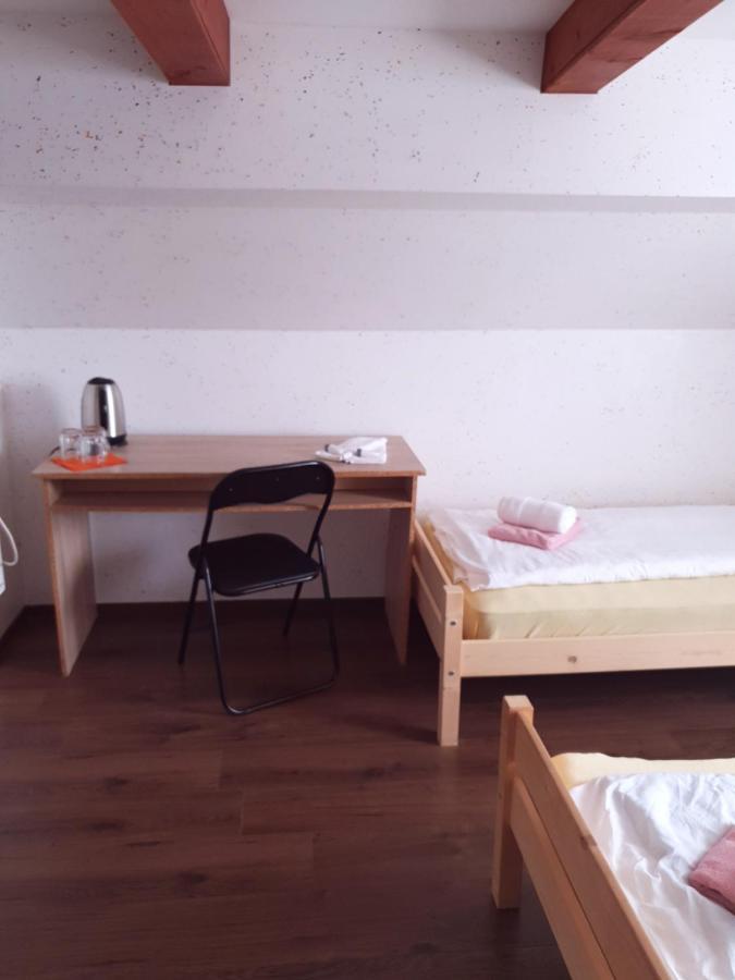 Guesthouse Osvald Zirovnica Zewnętrze zdjęcie