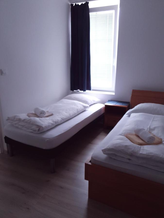 Guesthouse Osvald Zirovnica Zewnętrze zdjęcie